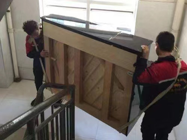 鋼琴搬運